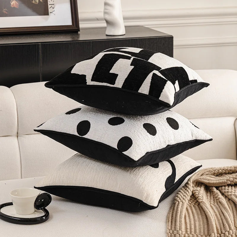 Modern Luxury Chenille Cushion Cover Black and White Geometric Jacquard Embroidery Throw Pillow Covers for Living Room