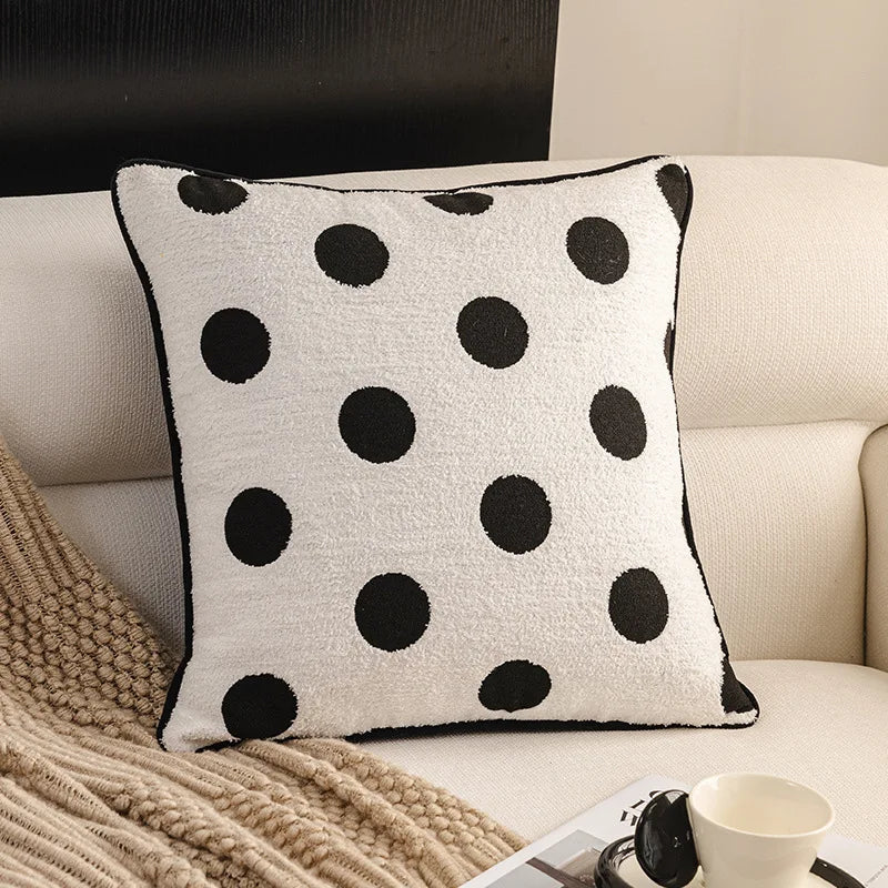 Modern Luxury Chenille Cushion Cover Black and White Geometric Jacquard Embroidery Throw Pillow Covers for Living Room