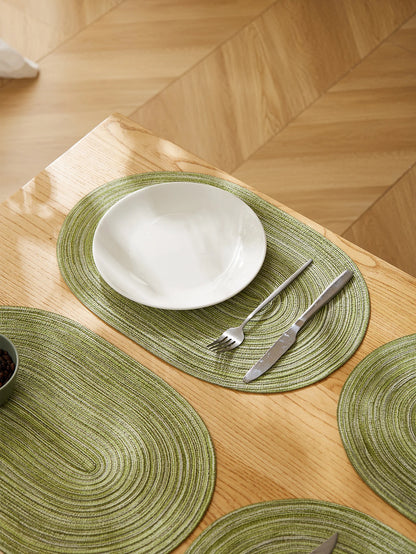 Placemats Set of 4,Heat resistant pad,Place Mat Washable Table Mats for Kitchen Dining Table Mixed Color Non-Slip Place mats