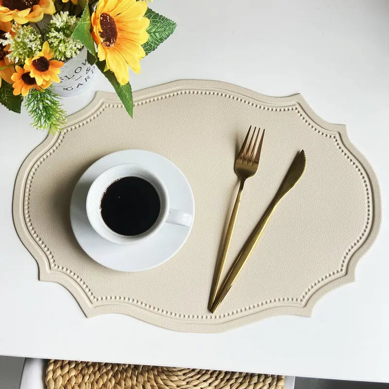1/4/6PCS Oval Black Gift Placemats Indoor Faux Leather Kitchen Dining Table Pad Luxury Place Mat Tableware Cafe Pad 식탁매트