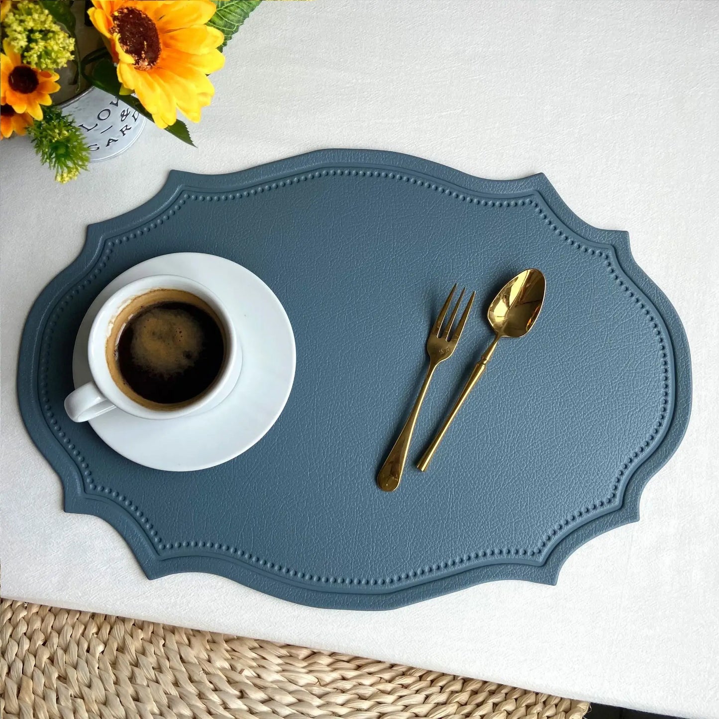 1/4/6PCS Oval Black Gift Placemats Indoor Faux Leather Kitchen Dining Table Pad Luxury Place Mat Tableware Cafe Pad 식탁매트